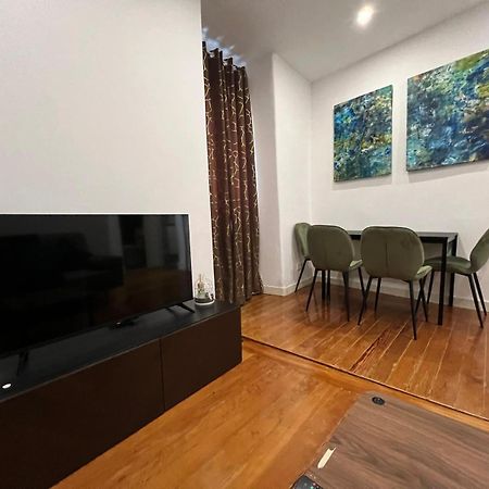 32 2 - Heart Of Lisbon Private Apartment, Bairro Alto Εξωτερικό φωτογραφία