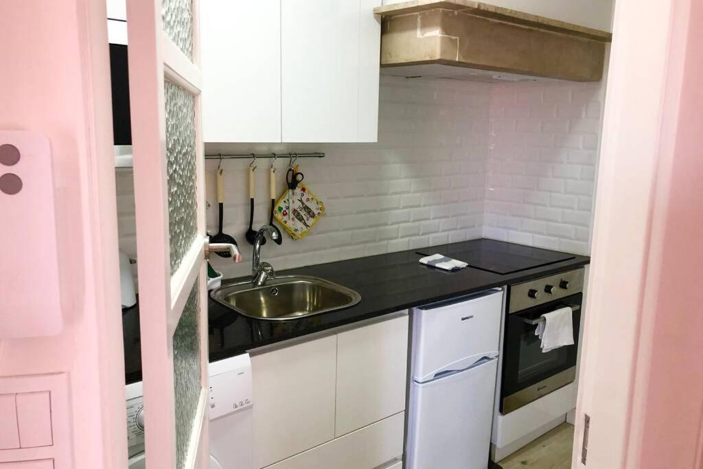 32 2 - Heart Of Lisbon Private Apartment, Bairro Alto Εξωτερικό φωτογραφία