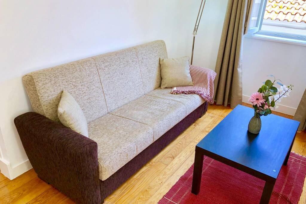 32 2 - Heart Of Lisbon Private Apartment, Bairro Alto Εξωτερικό φωτογραφία