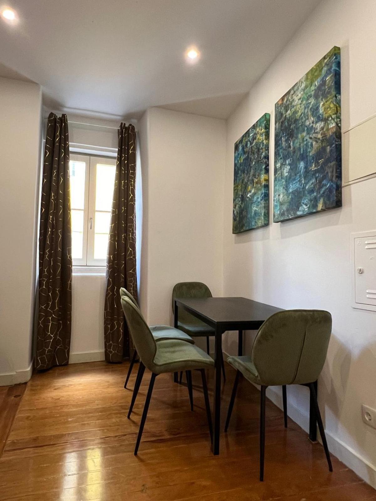 32 2 - Heart Of Lisbon Private Apartment, Bairro Alto Εξωτερικό φωτογραφία